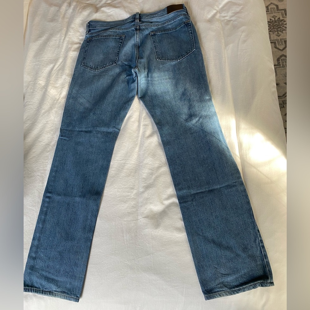 Medium Wash Men’s Straight Jeans - Picture 2 of 3